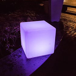 cube250.jpg